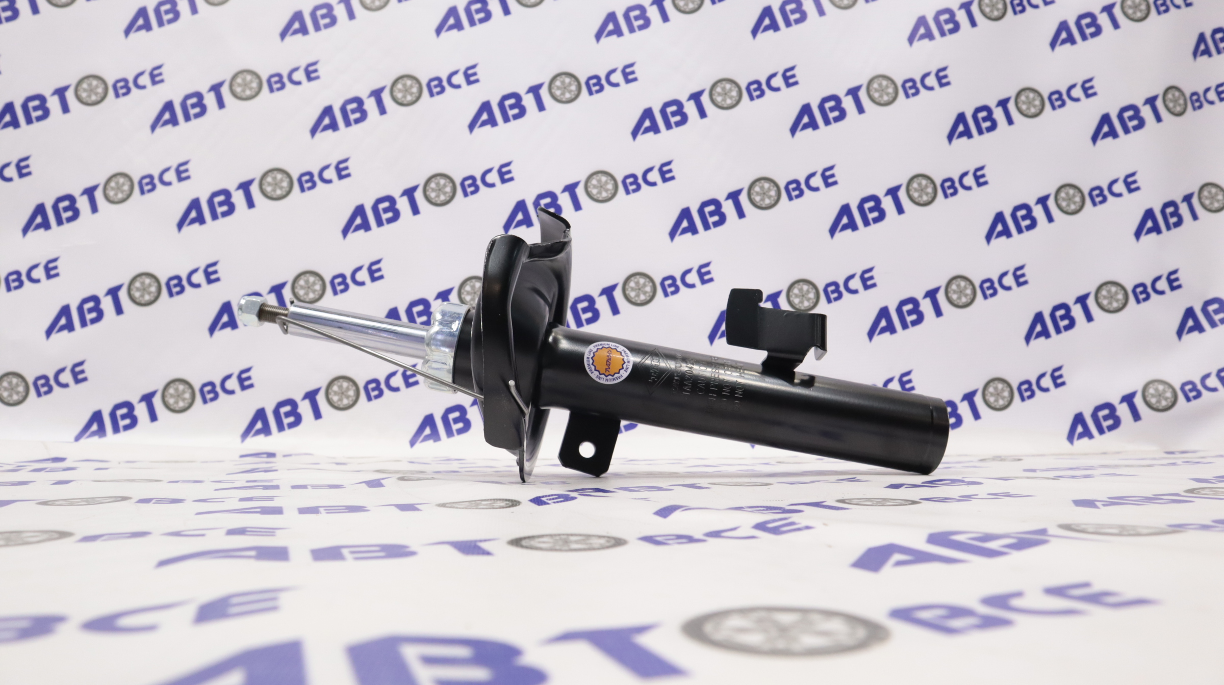 Амортизатор передний (стойка в сборе) правый Ford Focus 2 (газомасляный) TATSUMI